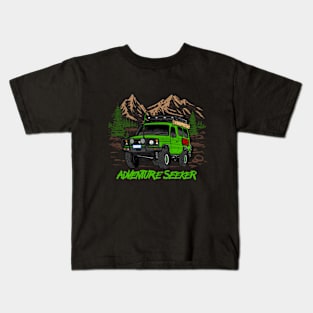 Land Cruiser Adventure Seeker - Green Kids T-Shirt